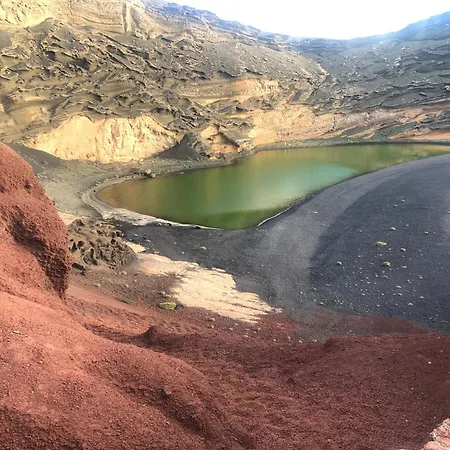 公寓 Volcano View